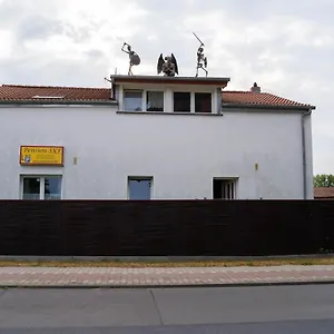 https://pension-sxf.find-berlin-hotels.com